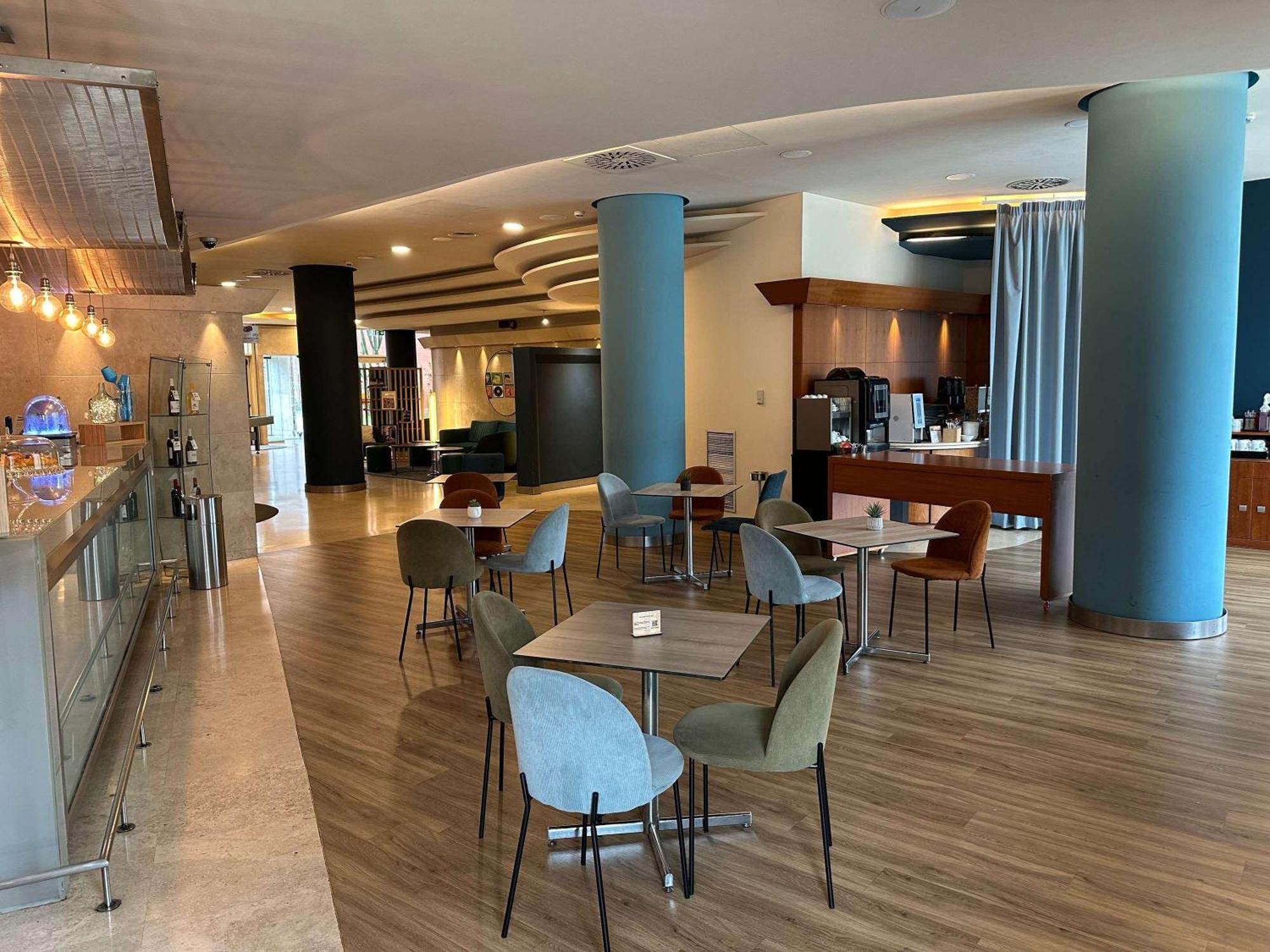 Novotel Roma Est Exterior foto